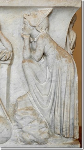 Malpomène, Muse de la Tragédie, sarcophage du Louvre